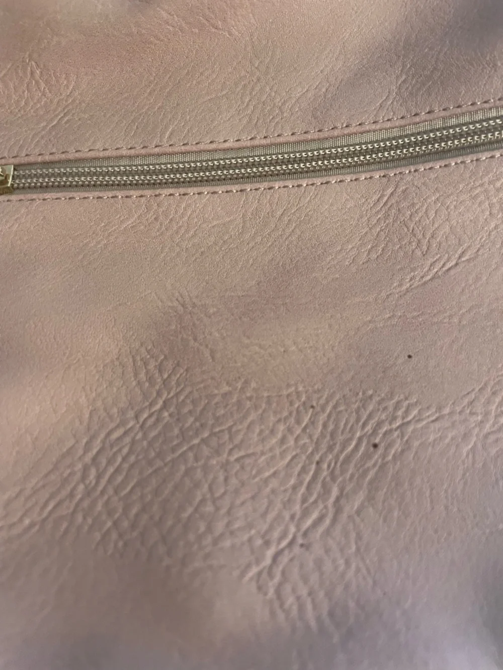 Soft Rounded Women's Shoulder Bag in Dusty Rose